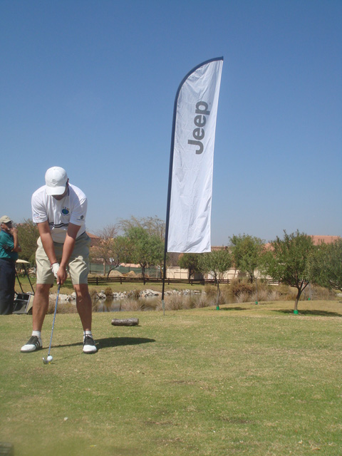 36.Player & Supporter1